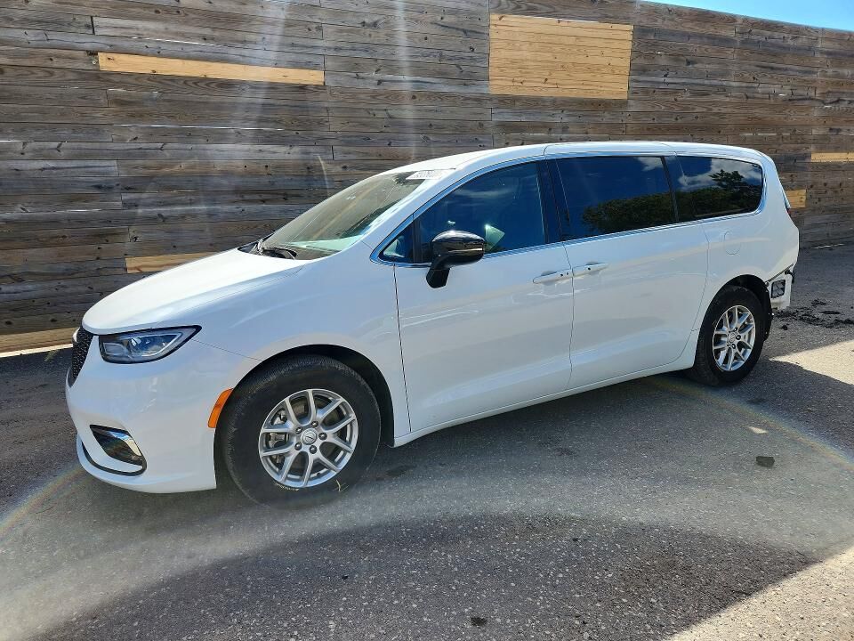 2026 CHRYSLER Pacifica