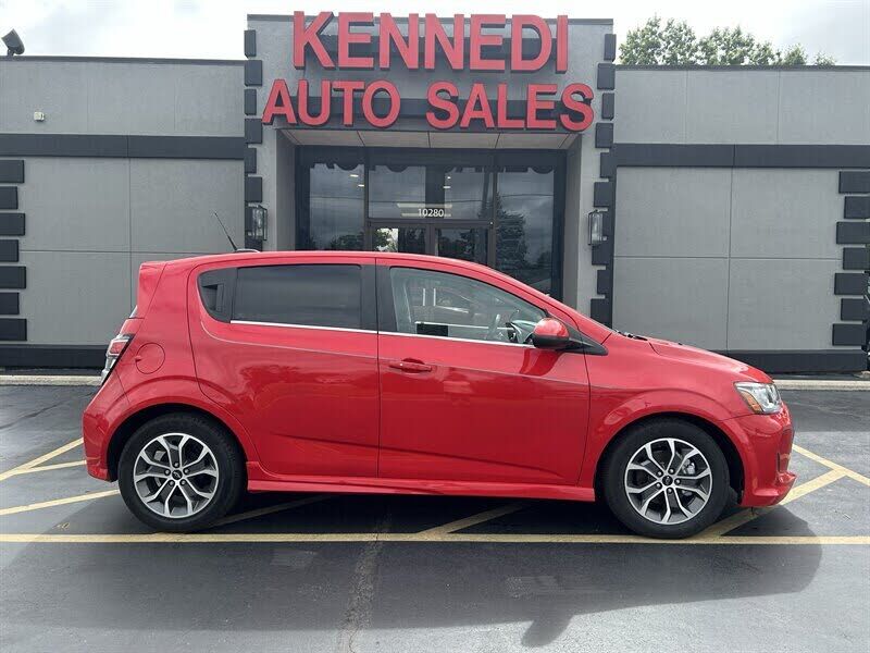 2019 CHEVROLET Sonic
