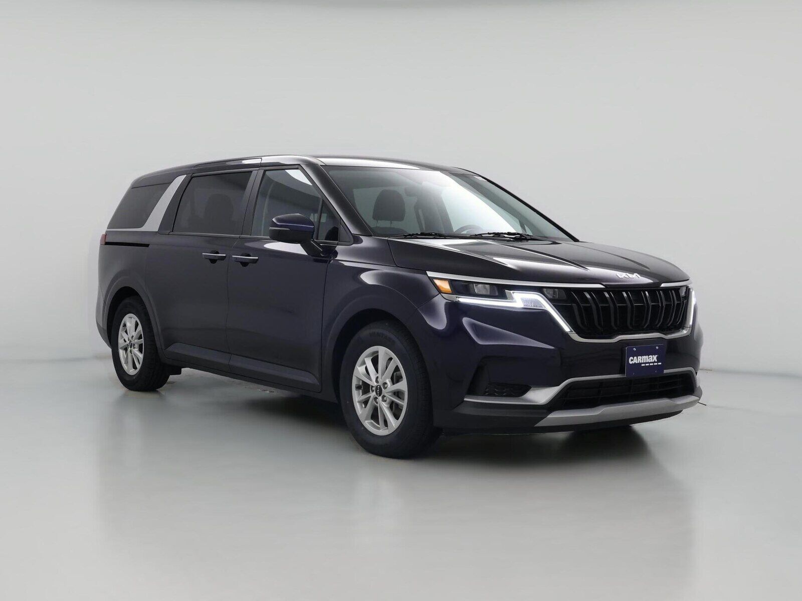 2024 KIA Carnival