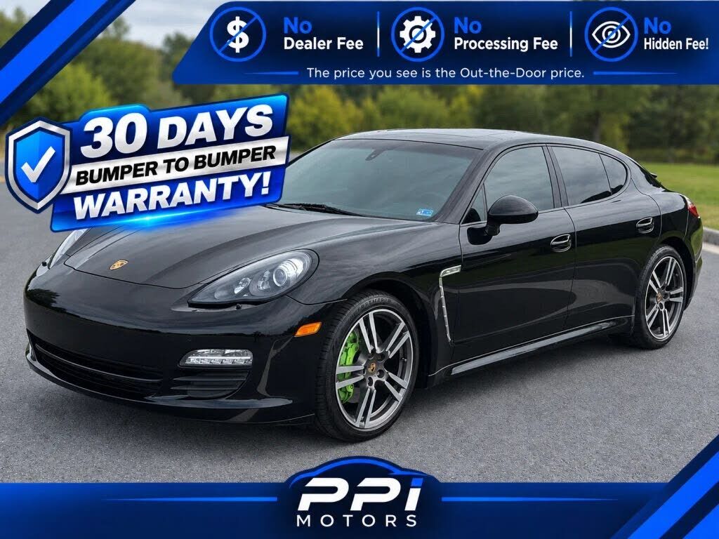 2011 PORSCHE Panamera