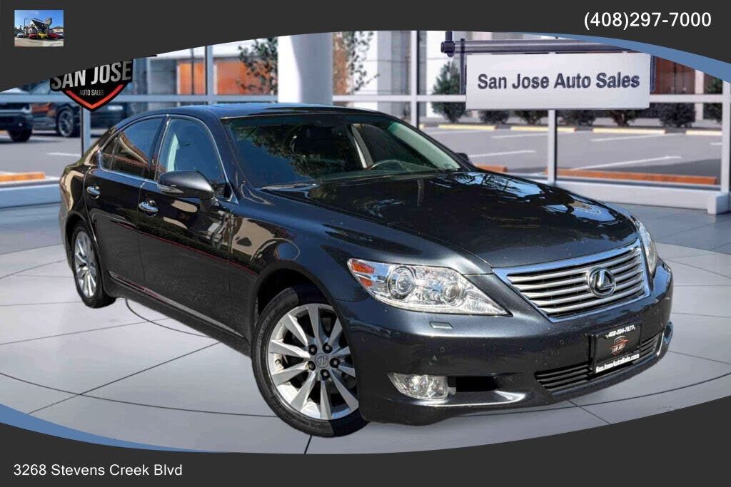 2011 LEXUS LS
