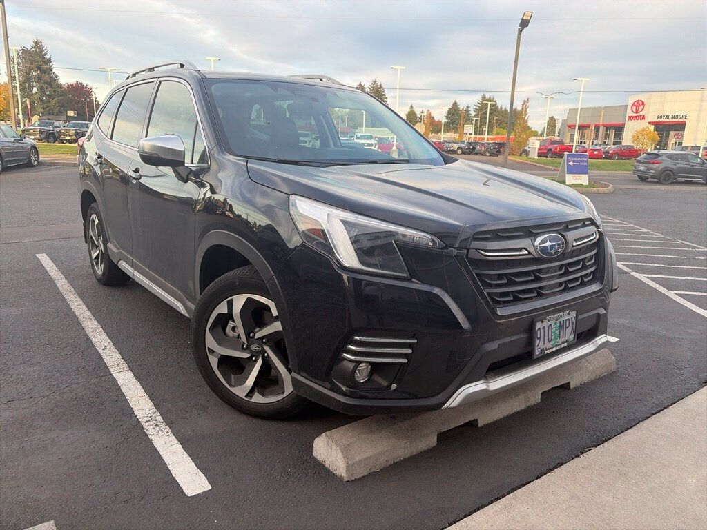 2023 SUBARU Forester