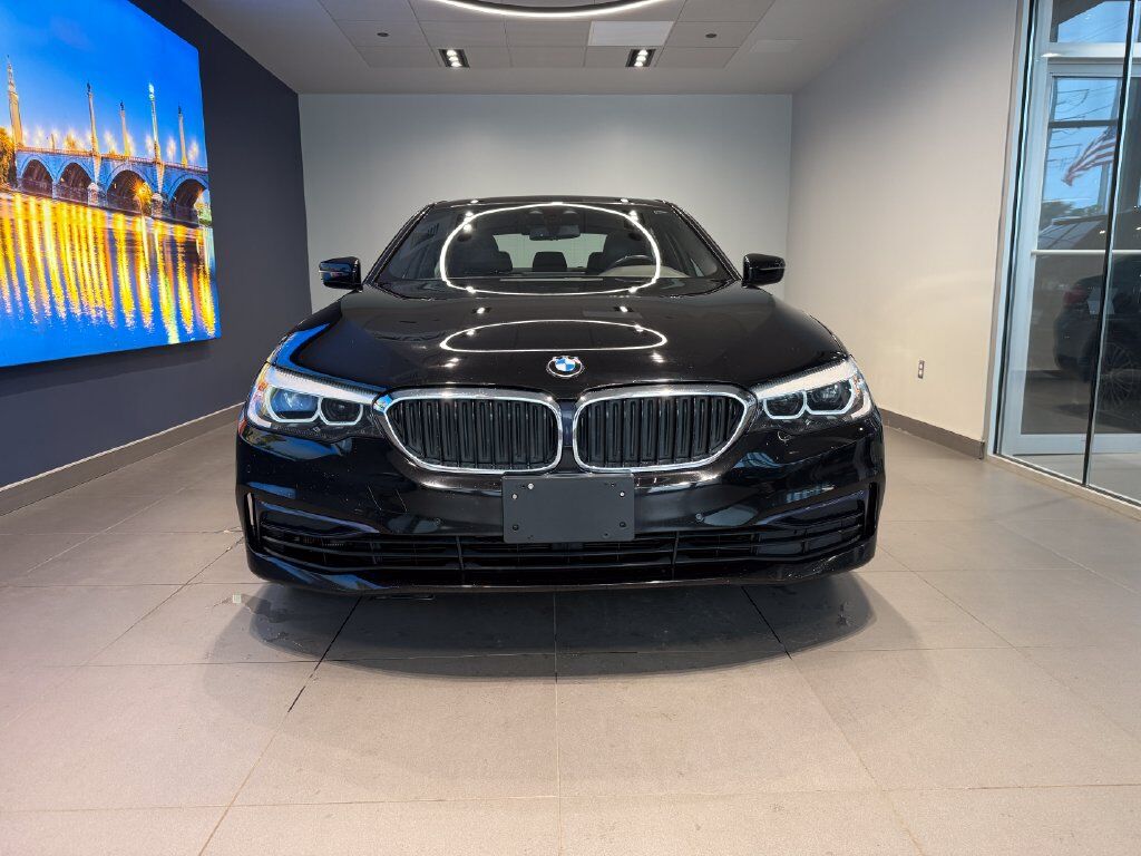 2020 BMW 530i