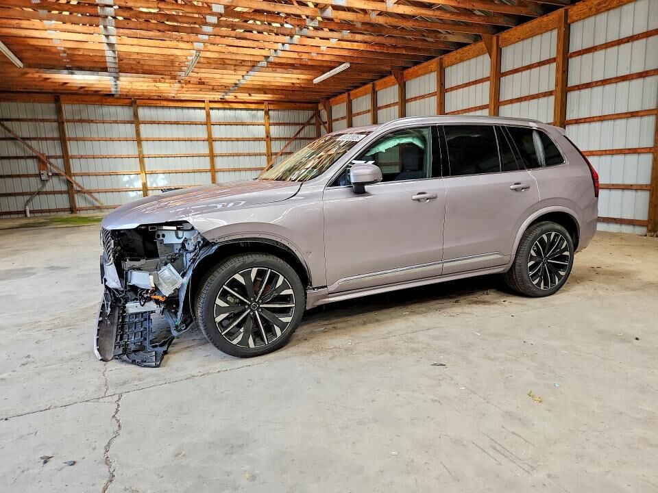 2026 VOLVO XC90