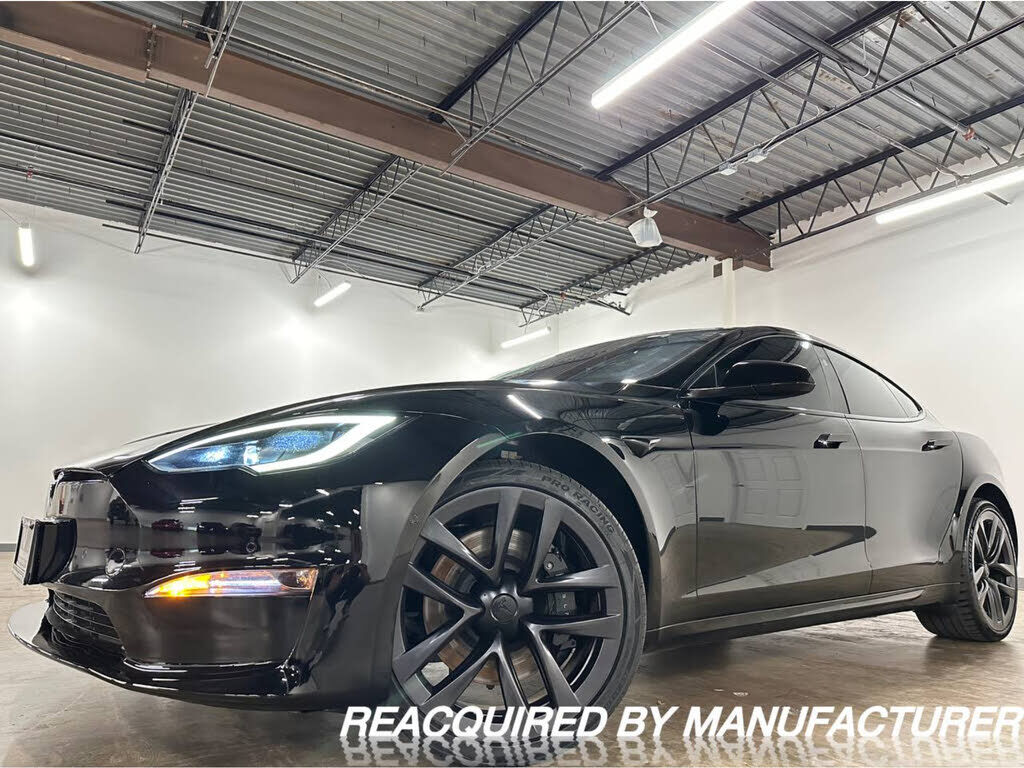 2022 TESLA Model S