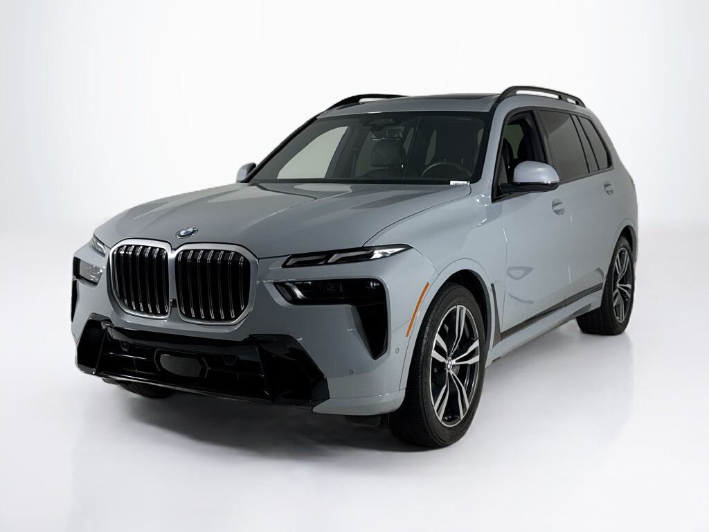 2023 BMW X7