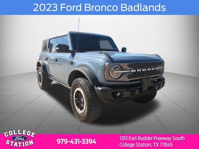 2023 FORD Bronco