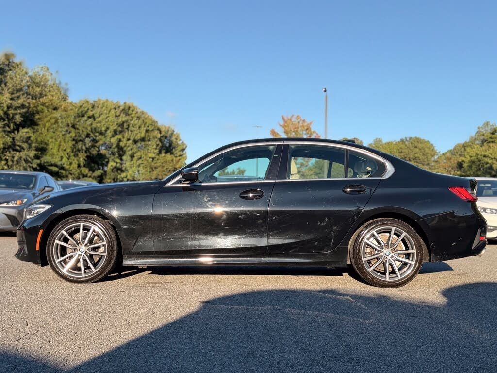 2021 BMW 330i