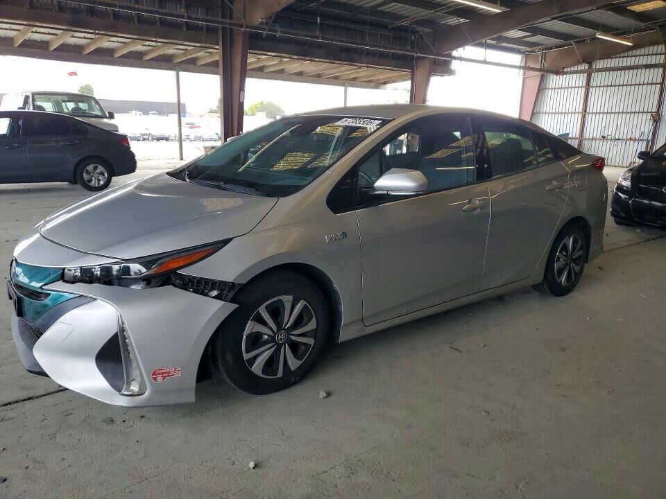 2017 TOYOTA Prius