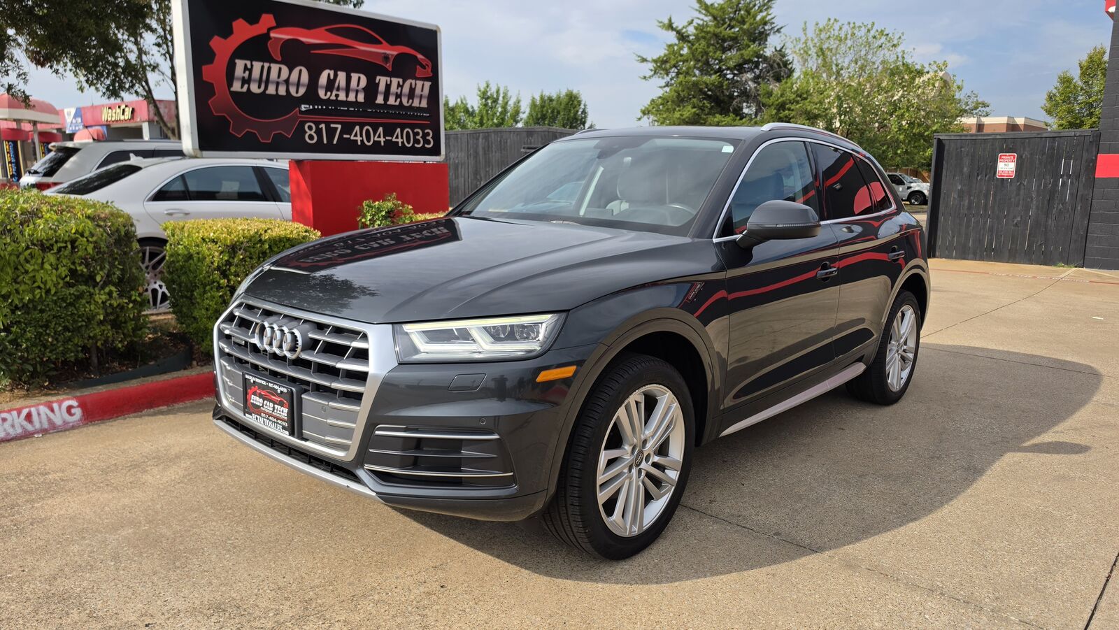 2018 AUDI Q5