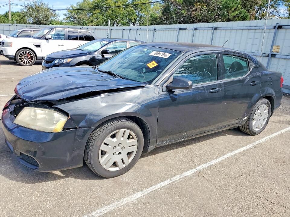 2014 DODGE Avenger
