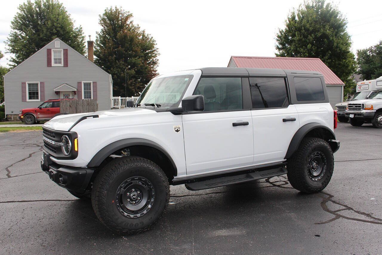 2025 FORD Bronco