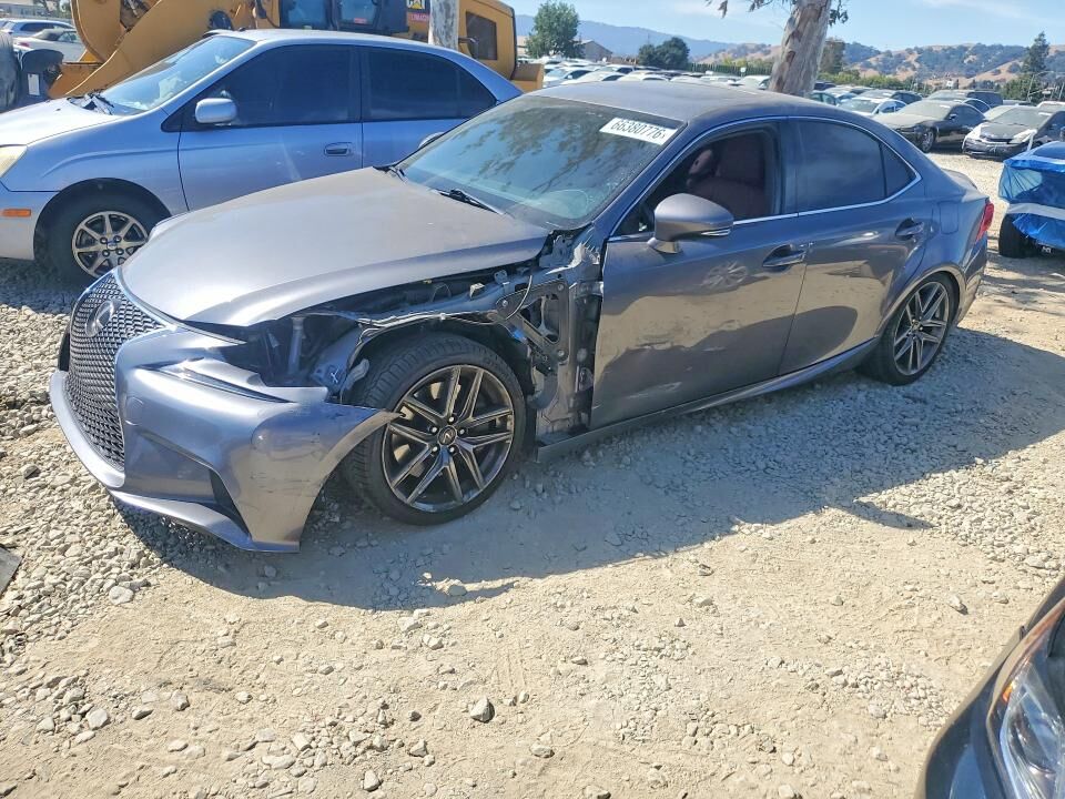 2016 LEXUS IS