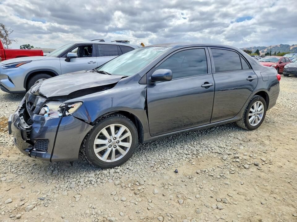 2010 TOYOTA Corolla