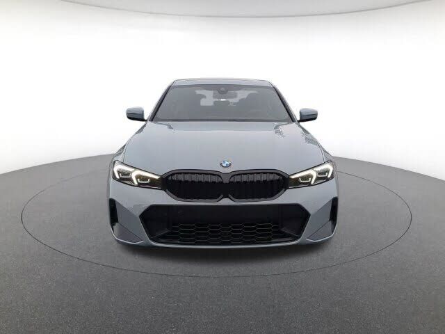 2023 BMW 330i