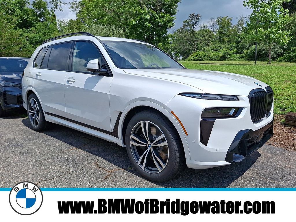 2027 BMW X7
