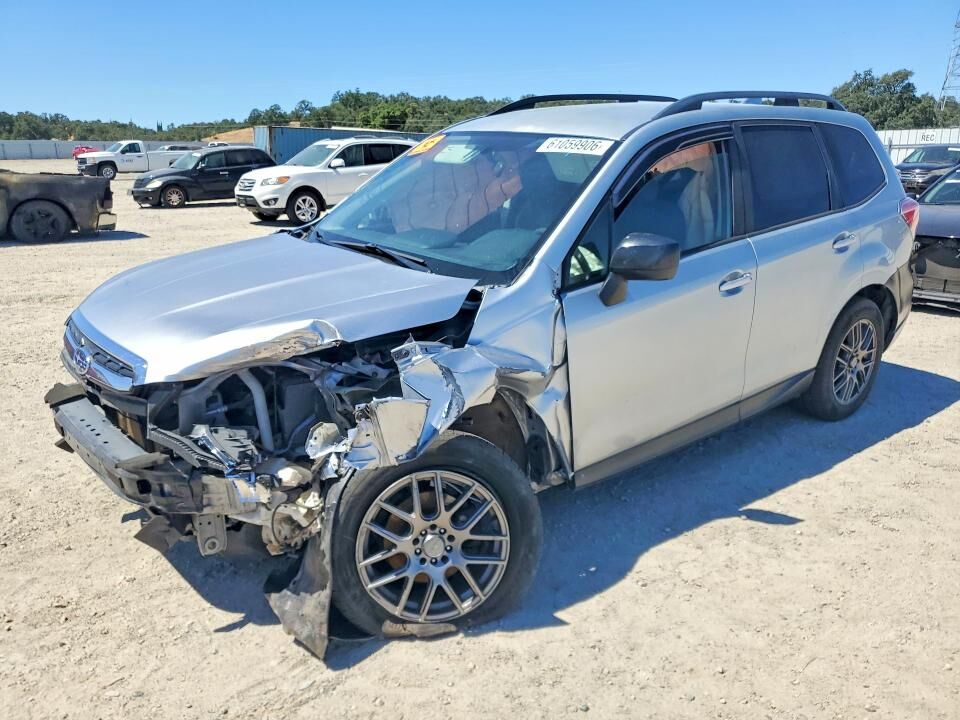 2017 SUBARU Forester