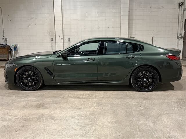 2024 BMW M850i