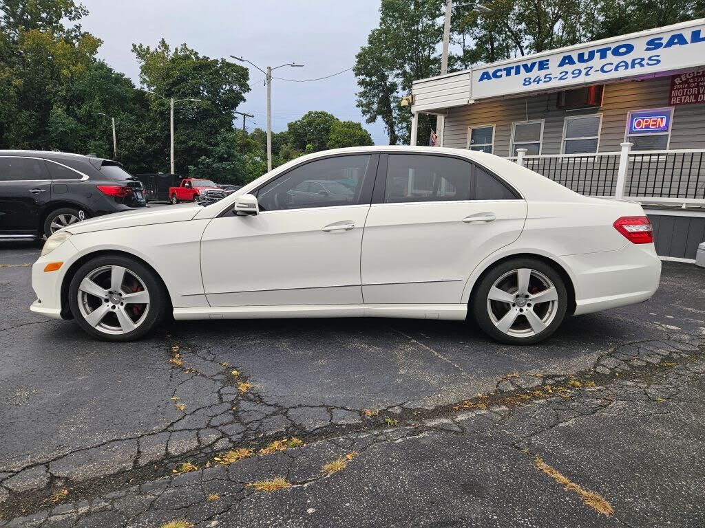 2010 Mercedes-Benz E-Class