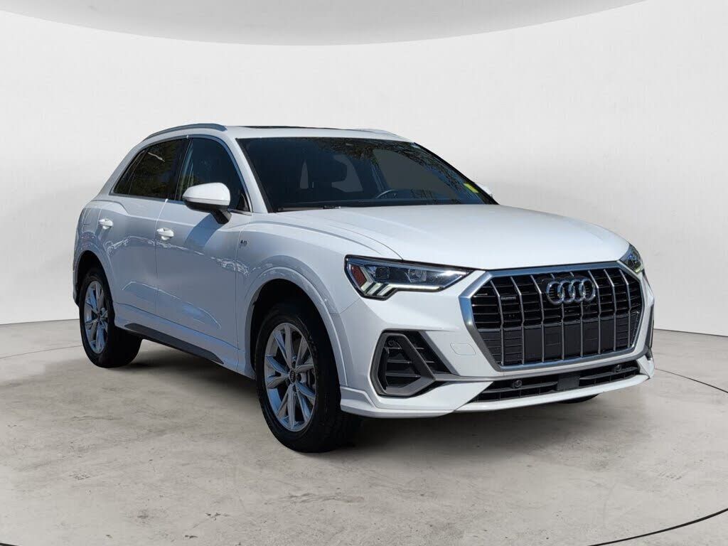 2025 AUDI Q3