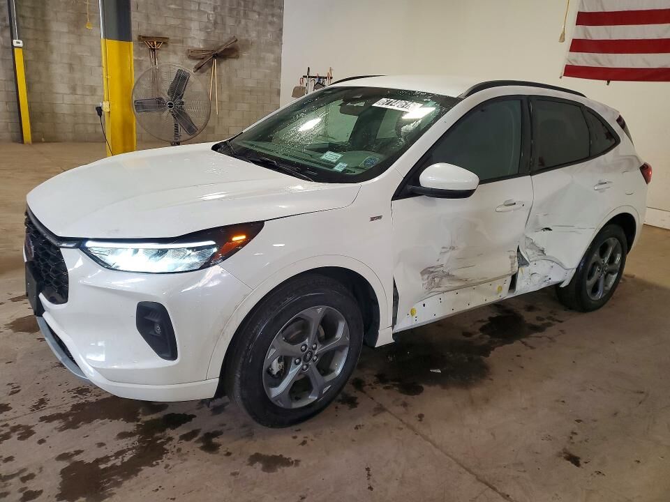 2024 FORD Escape