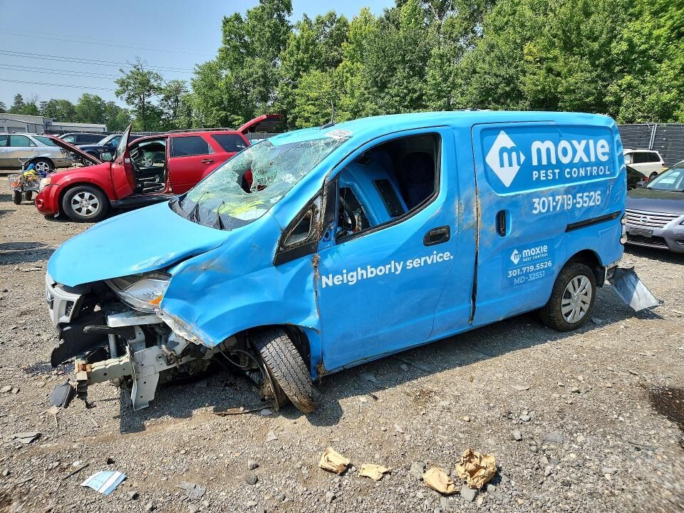 2021 NISSAN NV200