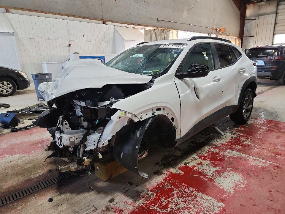 2026 CHEVROLET Trax