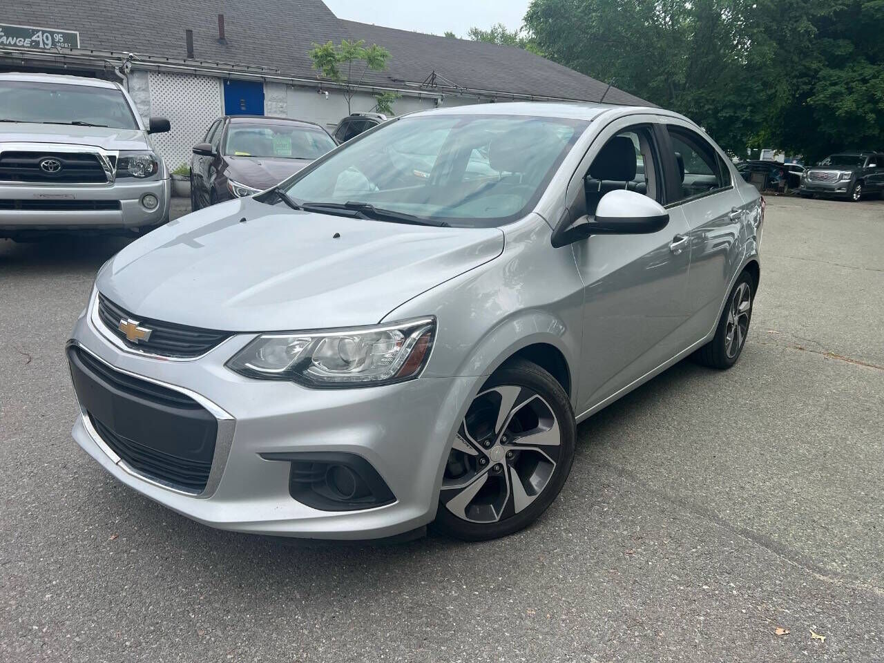 2017 CHEVROLET Sonic
