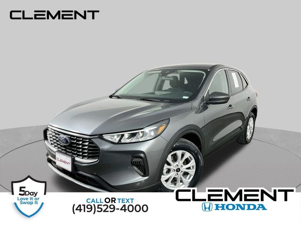 2024 FORD Escape