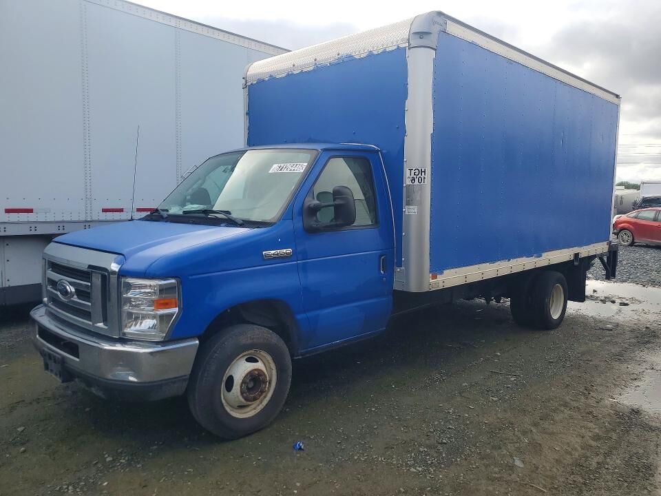 2019 FORD E-450