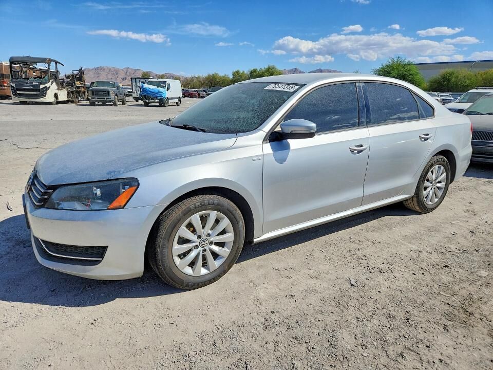 2015 VOLKSWAGEN Passat