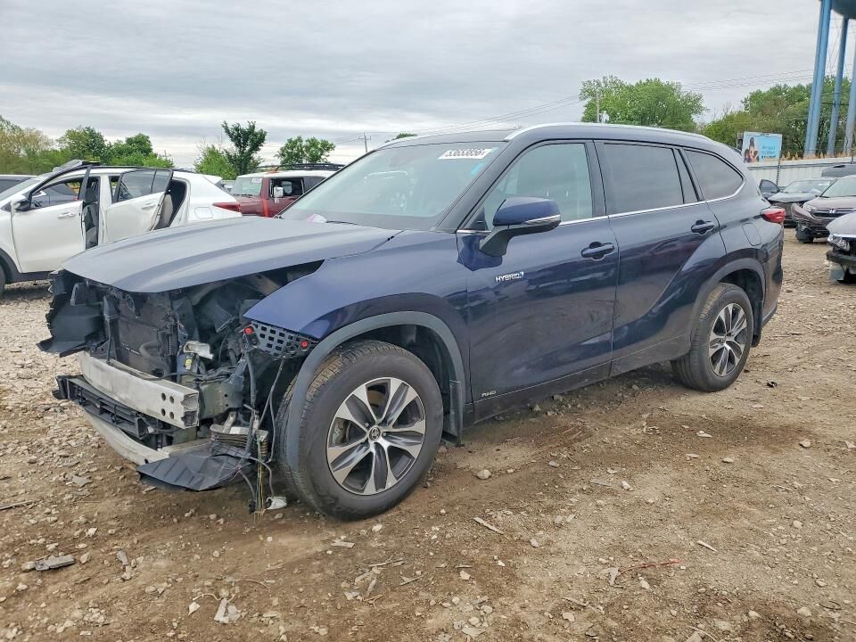 2020 TOYOTA Highlander