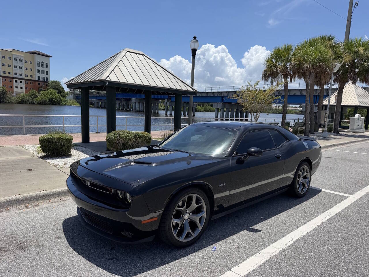 2015 DODGE Challenger