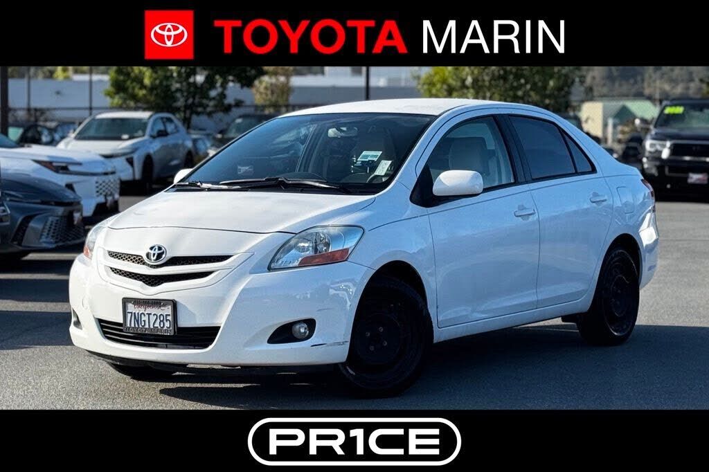 2008 TOYOTA Yaris