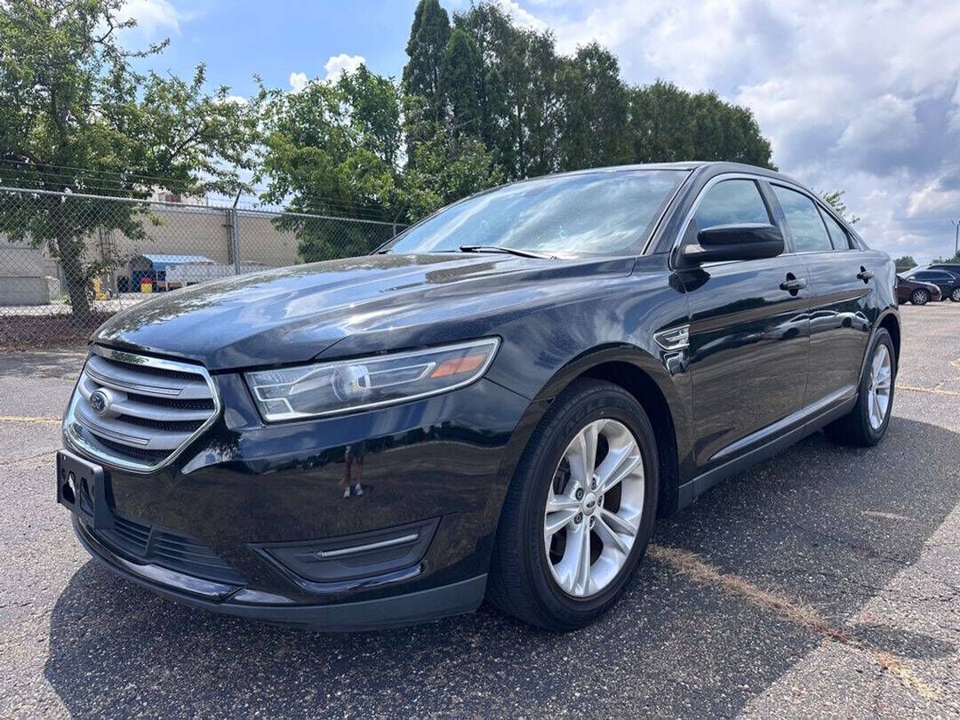 2018 FORD Taurus