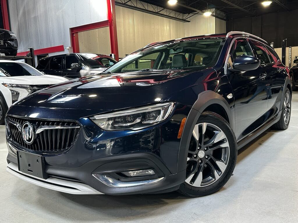 2018 BUICK Regal TourX