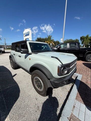 2023 FORD Bronco