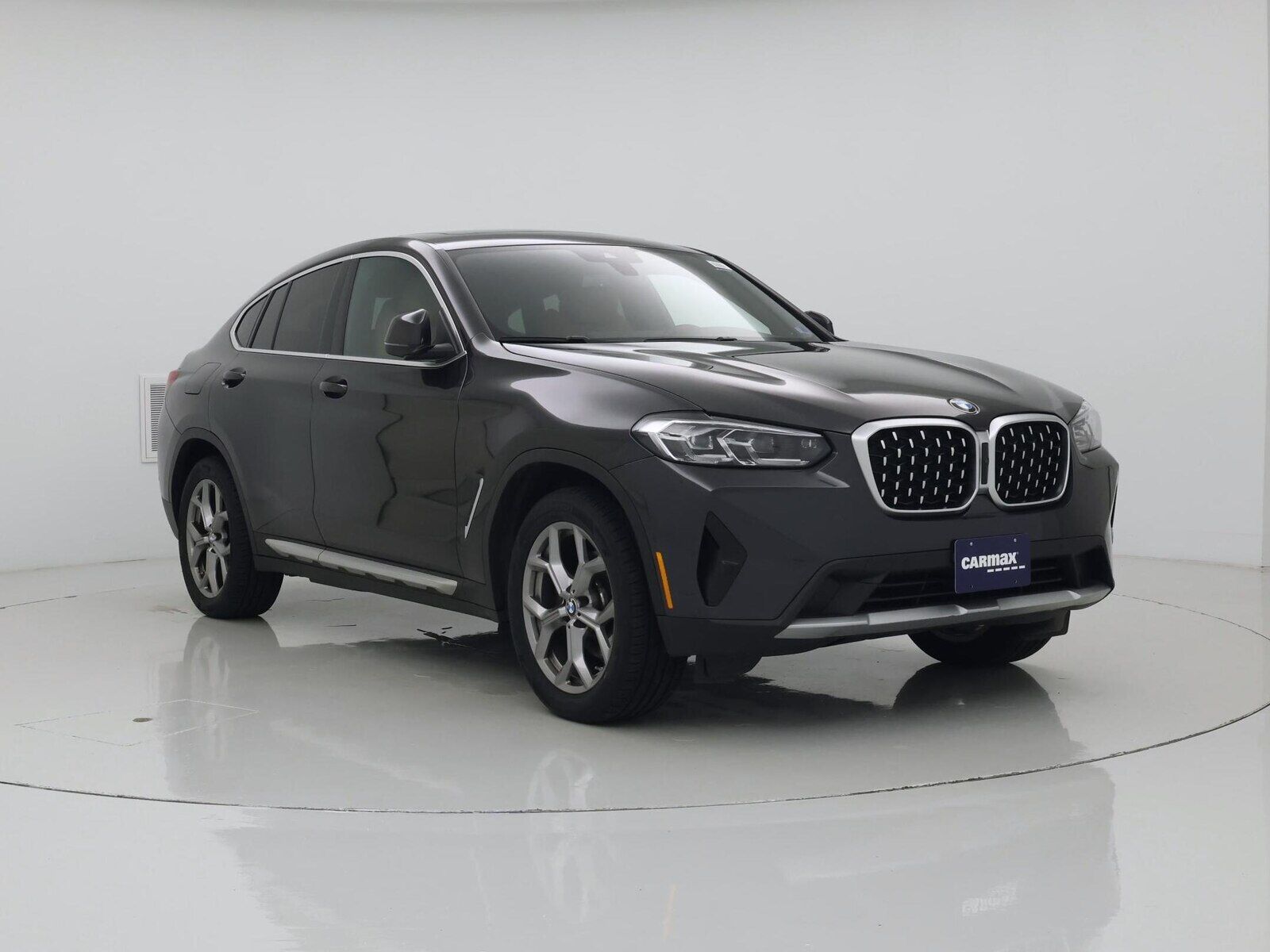 2025 BMW X4