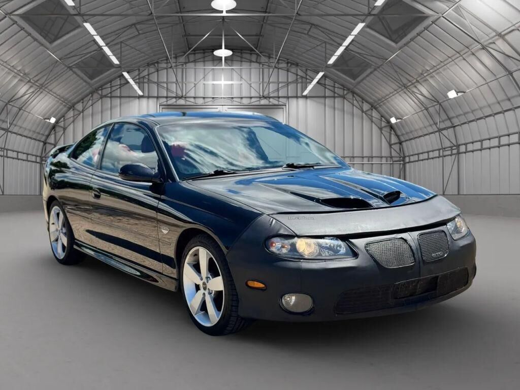 2005 PONTIAC GTO