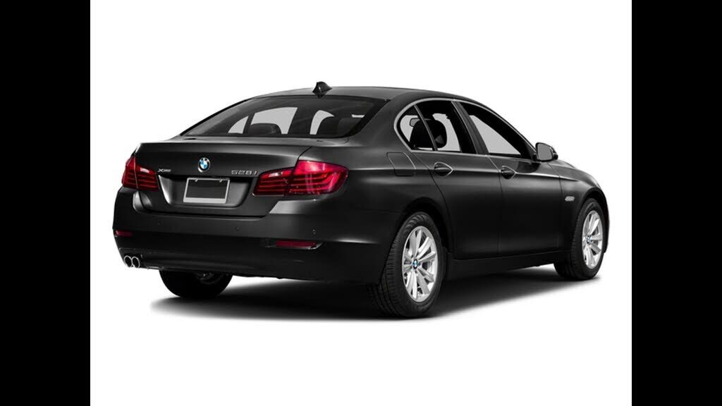 2016 BMW 528i