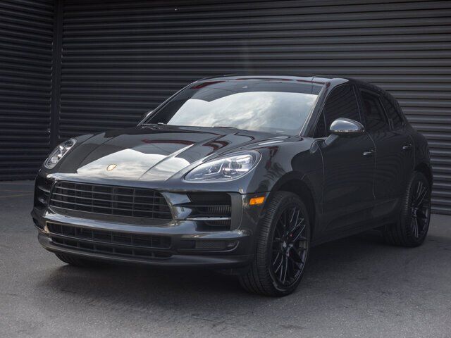 2020 PORSCHE Macan