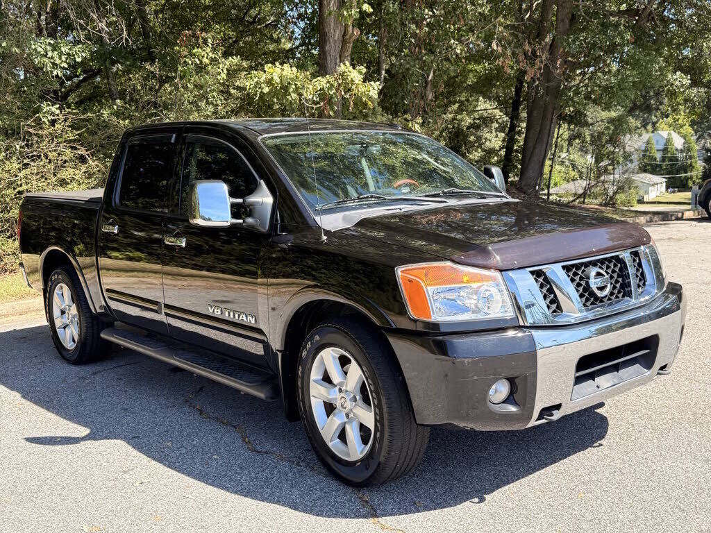 2011 NISSAN Titan