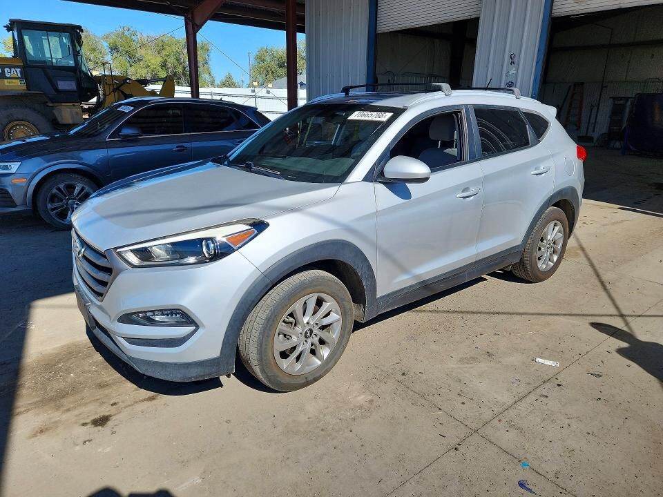 2016 HYUNDAI Tucson