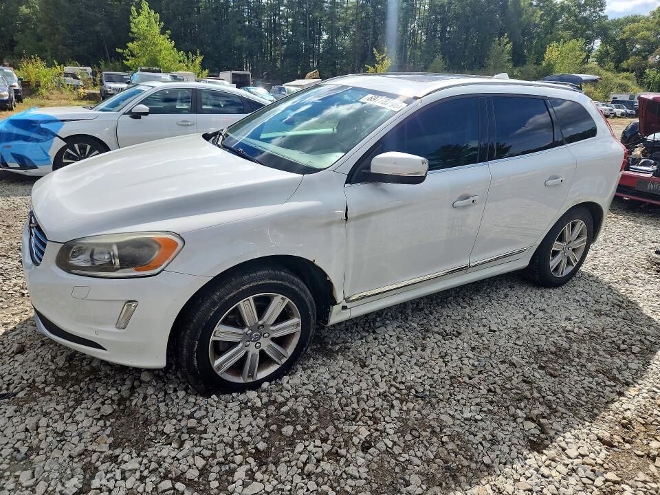 2017 VOLVO XC60