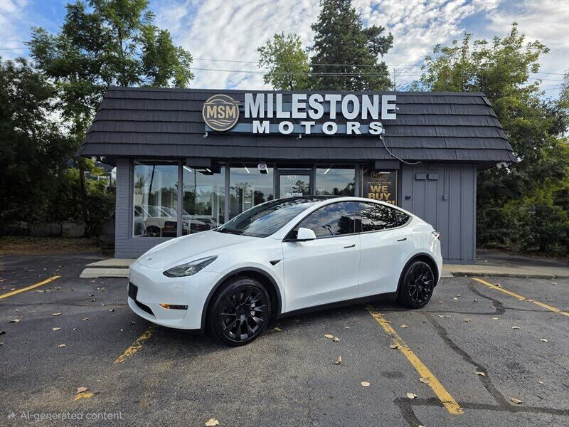 2023 TESLA Model Y