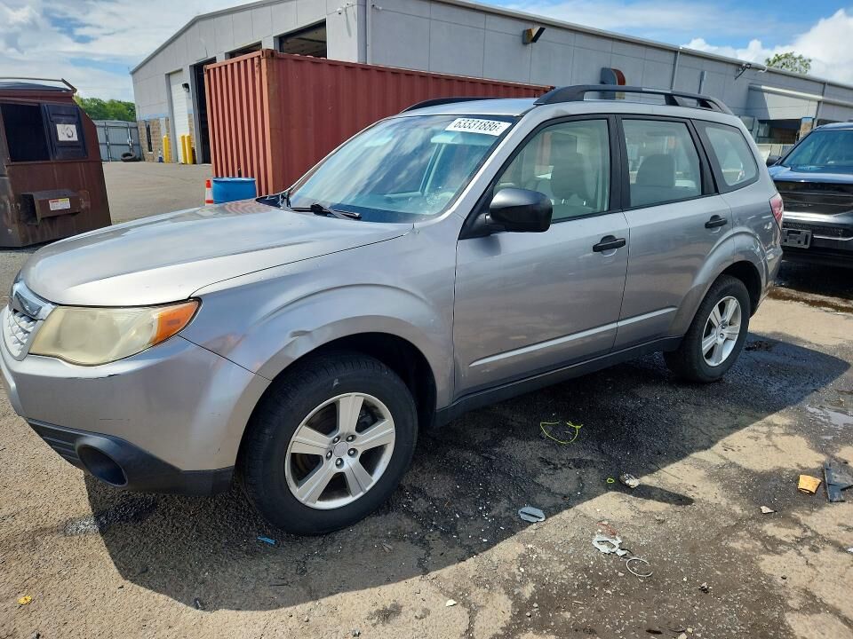 2011 SUBARU Forester