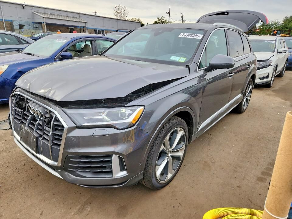 2022 AUDI Q7