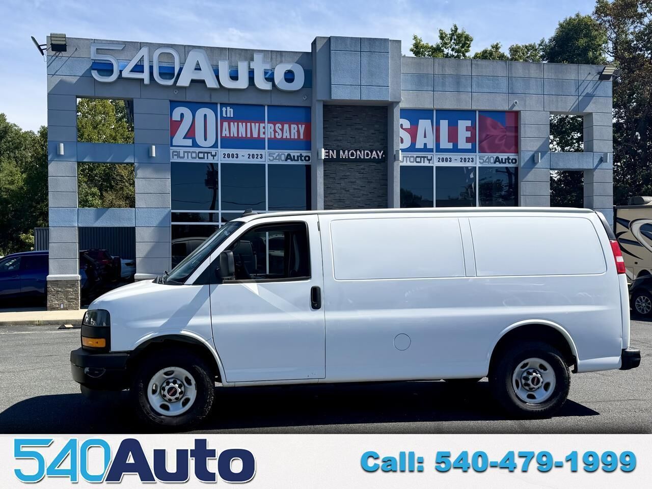 2022 GMC Savana