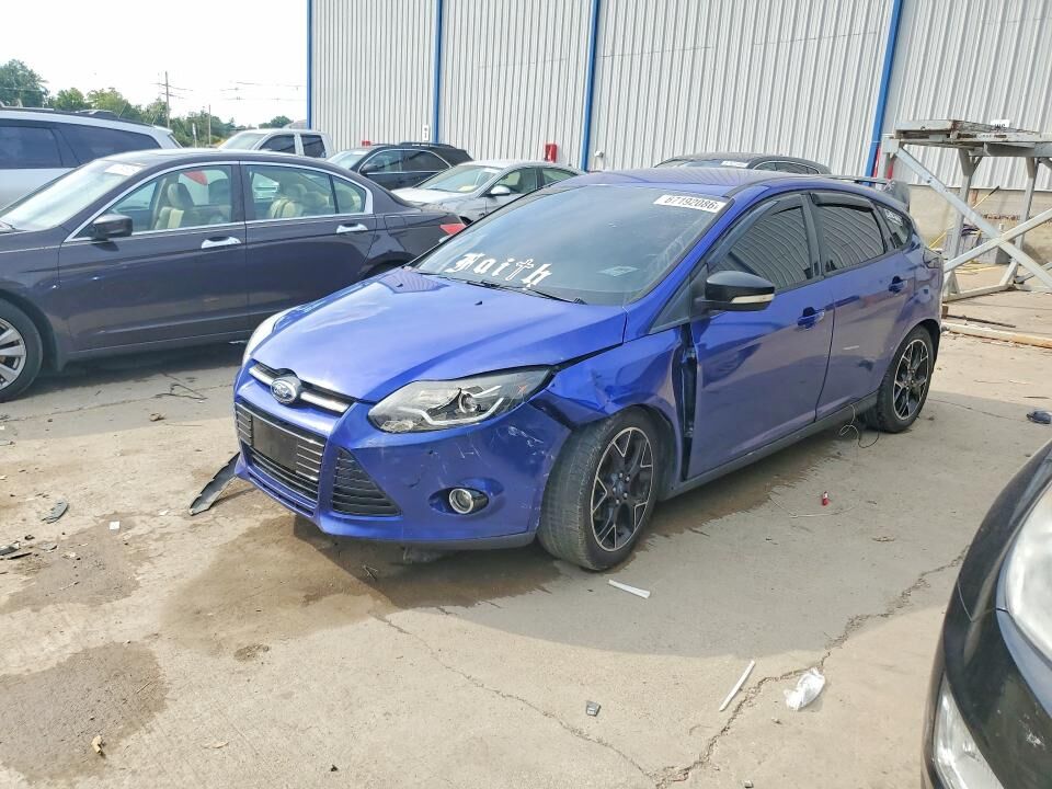 2013 FORD Focus