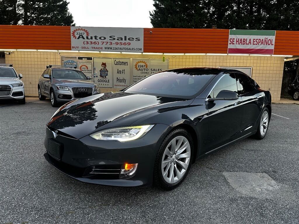 2017 TESLA Model S